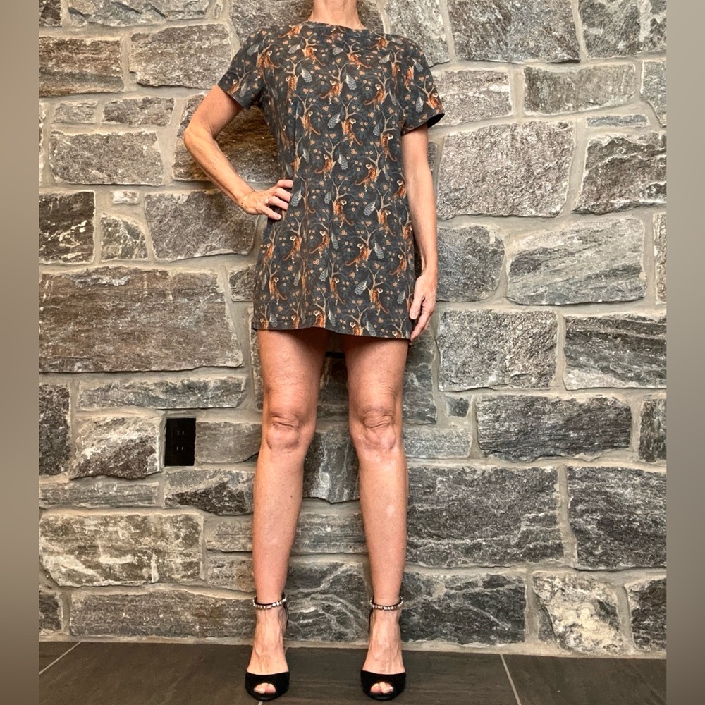 Mini Dress Tigers Peacocks on Black/Gray Background Boxy T-Shirt Dress Size L